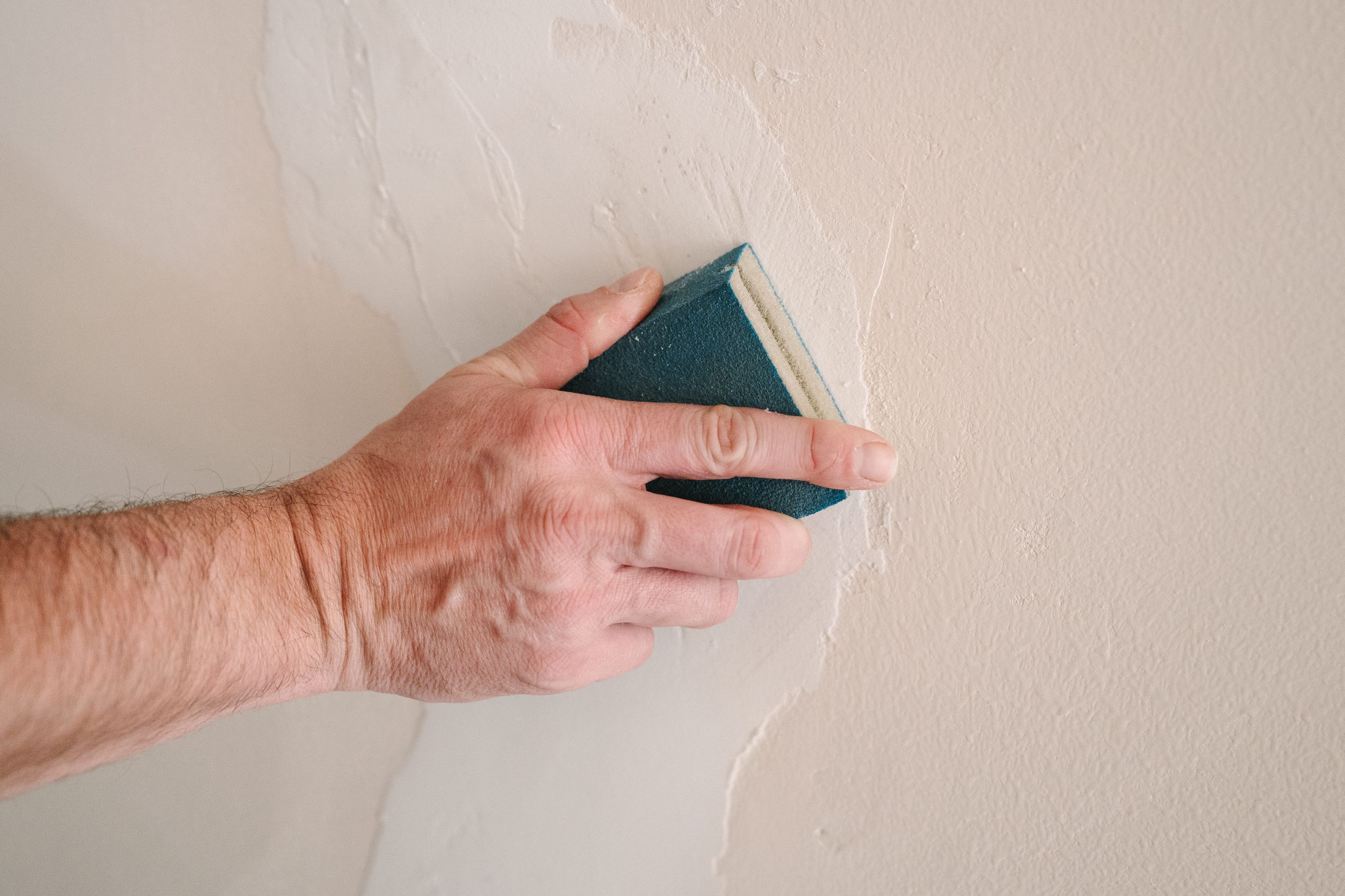 Crack Filling & Wall Repairs