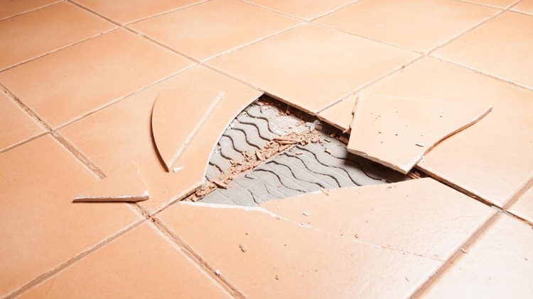 Tile Repair & Replacement